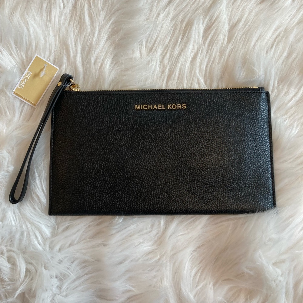 Michael Kors wristlet